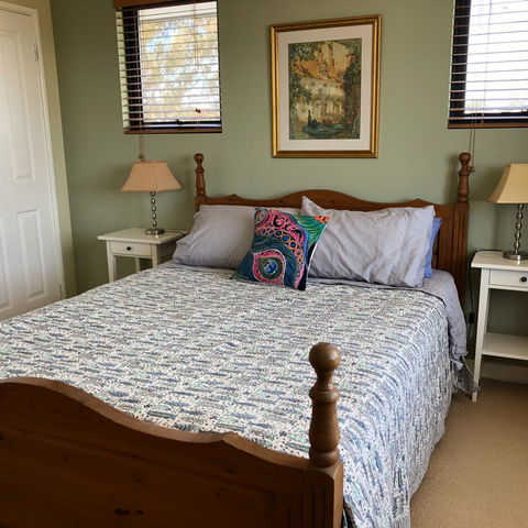 Mullaloo Beachfront Retreat - Accommodation in Bendigo 8