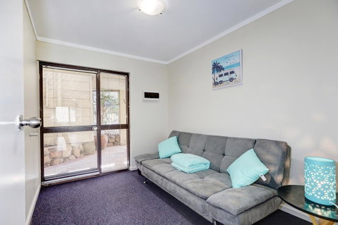 West Beach Lagoon 202 - Quiet & Ground Floor! - Accommodation in Bendigo 5