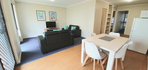 West Beach Lagoon 202 - Quiet & Ground Floor! - Accommodation in Bendigo 7