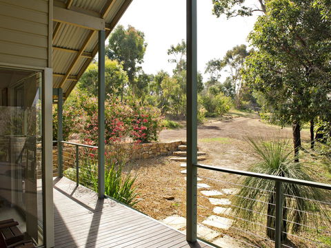Fern Creek - Accommodation in Bendigo 0