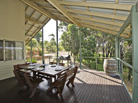 Fern Creek - Accommodation in Bendigo 18