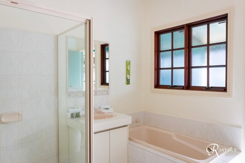Riverglen Chalets - Accommodation in Bendigo 20