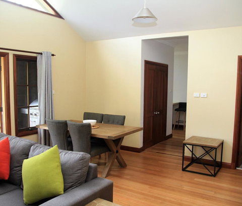 Riverglen Chalets - Accommodation in Bendigo 16