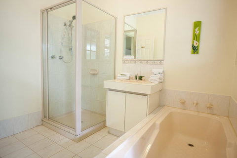 Riverglen Chalets - Accommodation in Bendigo 23