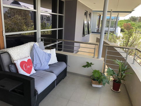Adele's Luxury South Beach Apartment With King Bed - Accommodation in Bendigo 19