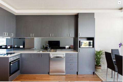 Adele's Luxury South Beach Apartment With King Bed - Accommodation in Bendigo 13