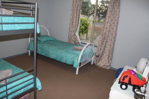 Jbay Beach Shack - Accommodation in Bendigo 7