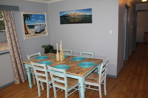 Jbay Beach Shack - Accommodation in Bendigo 11