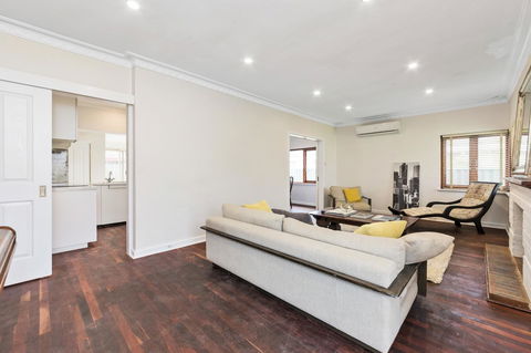Inglewood Comfort - Accommodation in Bendigo 19