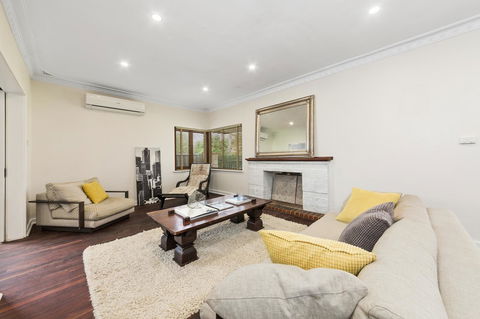 Inglewood Comfort - Accommodation in Bendigo 13
