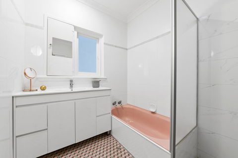 Inglewood Comfort - Accommodation in Bendigo 11