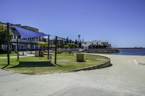 Luxury Suite Bunbury - Accommodation in Bendigo 19