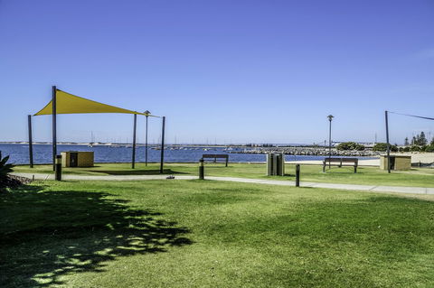 Luxury Suite Bunbury - Accommodation in Bendigo 20