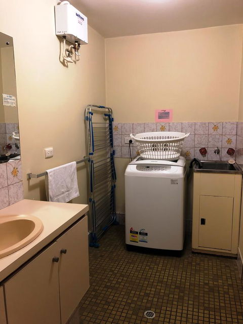West Beach Lagoon 208 â€“ Great Value! - Accommodation in Bendigo 13