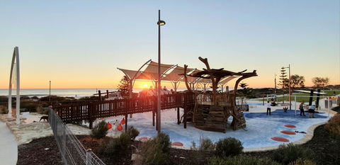West Beach Lagoon 208 â€“ Great Value! - Accommodation in Bendigo 29