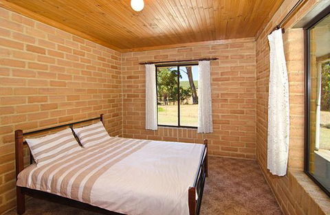 Turner Brook Chalet - Accommodation in Bendigo 9