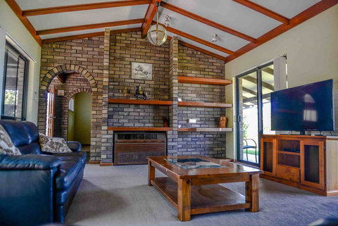 Geraldton Holliday Villas - Accommodation in Bendigo 2