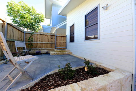 Sunny Blinco Street House - Accommodation in Bendigo 12
