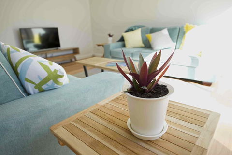 Sunny Blinco Street House - Accommodation in Bendigo 7
