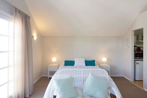 Fremantle Local Beach Studio - Accommodation in Bendigo 14