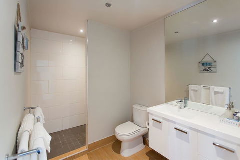 Fremantle Local Beach Studio - Accommodation in Bendigo 19