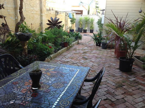 Fremantle Local Beach Studio - Accommodation in Bendigo 23
