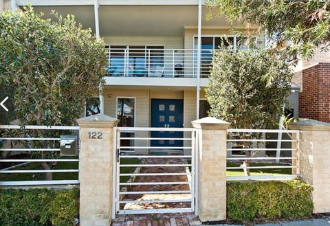 Fremantle Local Beach Studio - Accommodation in Bendigo 1