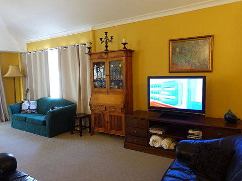 The Blacksmiths Cottage - Accommodation in Bendigo 34