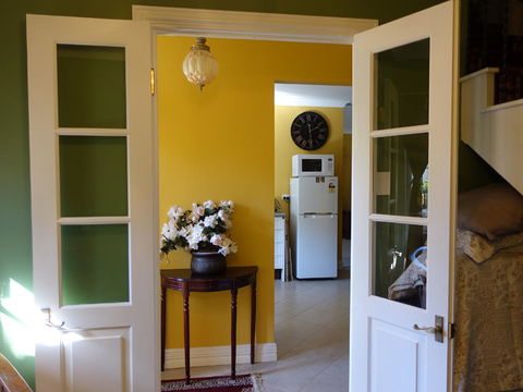 The Blacksmiths Cottage - Accommodation in Bendigo 6