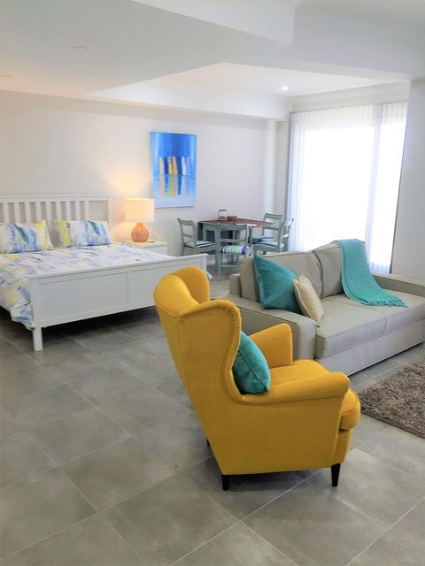 Studio Style Mindarie Marina - Accommodation in Bendigo 3