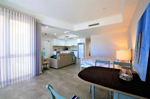 Studio Style Mindarie Marina - Accommodation in Bendigo 5