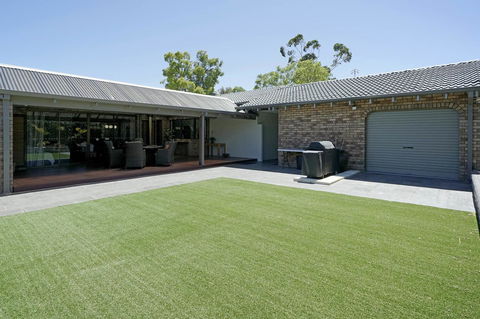 Marcus Villa Booragoon - Accommodation in Bendigo 9