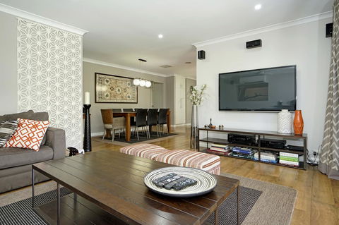 Marcus Villa Booragoon - Accommodation in Bendigo 4