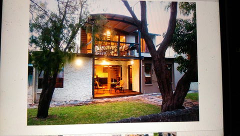 Dunsborough Luxury Villa - Accommodation in Bendigo 0