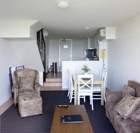 Oceanside 8 - Accommodation in Bendigo