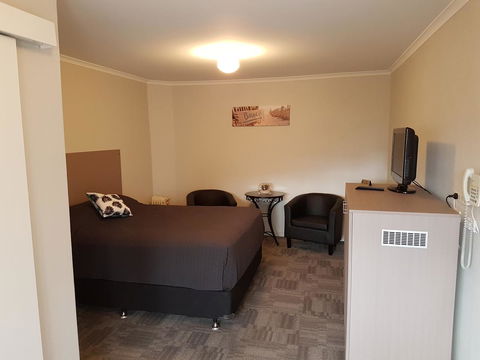 Mandurah Foreshore Motel - Accommodation in Bendigo 8