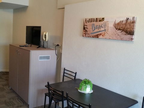 Mandurah Foreshore Motel - Accommodation in Bendigo 10