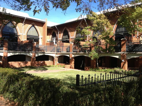 Cloisters - Accommodation in Bendigo 18