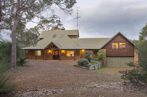 A Hidden Bush Delight - Accommodation in Bendigo 6