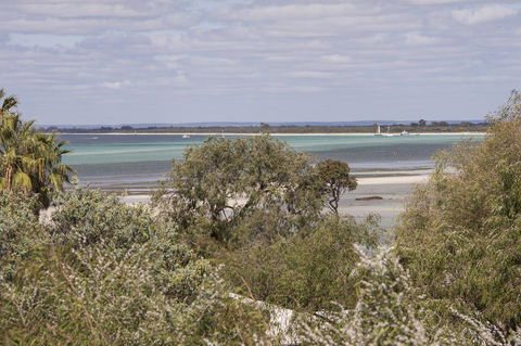 Calm Waters - Accommodation in Bendigo 7
