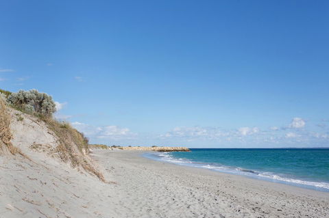 Beachside Living - South Fremantle - Accommodation in Bendigo 21