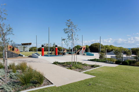 Beachside Living - South Fremantle - Accommodation in Bendigo 19