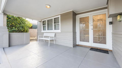 Leisurely Manor - Spacious Three Bedroom Home In Fremantle - Accommodation in Bendigo 17