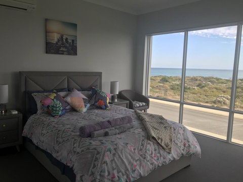 Beach House At SeaScapes.. - Accommodation in Bendigo 6