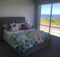 Beach House at SeaScapes.. - Accommodation in Bendigo