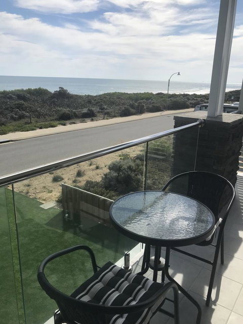 Beach House At SeaScapes.. - Accommodation in Bendigo 14