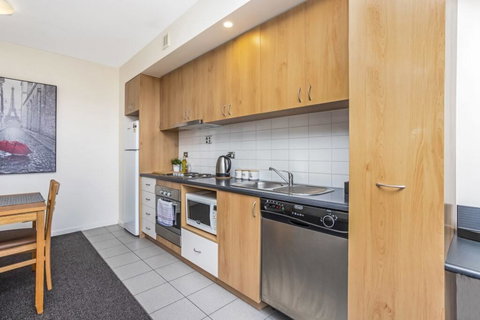 508 Stupendous Sunsets & Views Pool Gym Parking - Accommodation in Bendigo 41