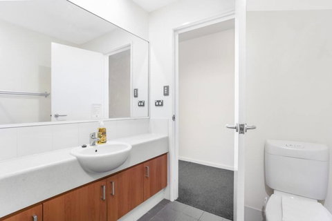 508 Stupendous Sunsets & Views Pool Gym Parking - Accommodation in Bendigo 42