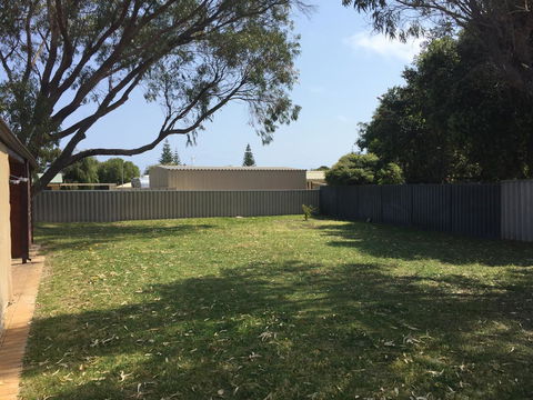 The Bothy Lancelin Family Retreat - Accommodation in Bendigo 2