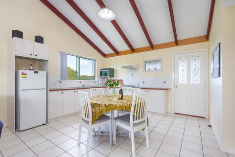 Surfside Ocean Beach Denmark Holiday Accommodation - Accommodation in Bendigo 31